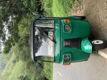 Bajaj 4 Stroke 2013 Three Wheel