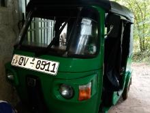 Bajaj 4 Stroke 2009 Three Wheel