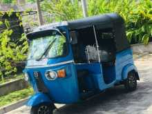 Bajaj 4 Stroke 2010 Three Wheel