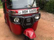 Bajaj 4 Stroke 2016 Three Wheel