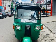 Bajaj 4 Stroke 2013 Three Wheel