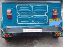 Bajaj 4 Stroke 2011 Three Wheel