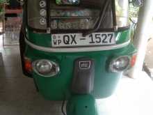 Bajaj 4 Stroke 2010 Three Wheel