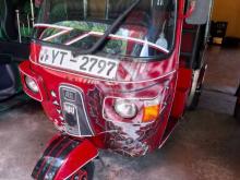 Bajaj 4 Stroke 2011 Three Wheel