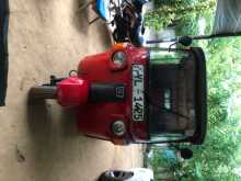 Bajaj 4 Stroke 2011 Three Wheel