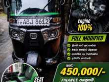 Bajaj 4 Stroke 2016 Three Wheel