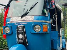 Bajaj 4 Stroke 2010 Three Wheel