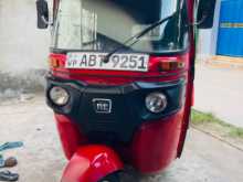 Bajaj 4 Stroke 2019 Three Wheel