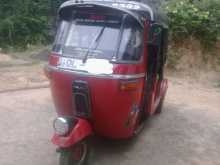 Bajaj 4 Stroke 2007 Three Wheel