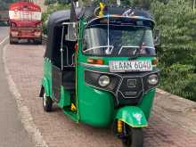 Bajaj 4strock 2014 Three Wheel