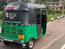 https://riyasewana.com/uploads/bajaj-4strock-241007124412.jpg