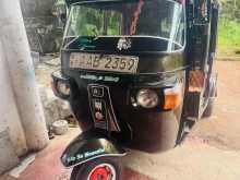 Bajaj 4 Stroke 2012 Three Wheel