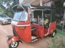 Bajaj 4 Stroke 2009 Three Wheel