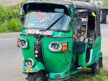 Bajaj 4 Stroke 2010 Three Wheel