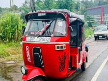 Bajaj 4strock 2008 Three Wheel
