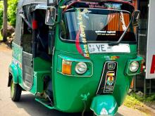 Bajaj 4strock 2010 Three Wheel