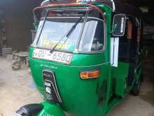 Bajaj 4 Stroke 2009 Three Wheel