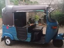 https://riyasewana.com/uploads/bajaj-4strok-131309366535.jpg