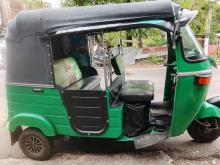 https://riyasewana.com/uploads/bajaj-4strok-141344056136.jpg
