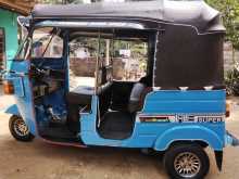 https://riyasewana.com/uploads/bajaj-4strok-15918224413.jpg