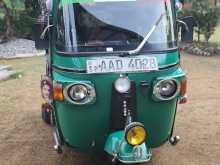 Bajaj 4 Stroke 2012 Three Wheel