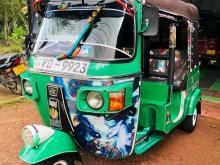 Bajaj 4 Stroke 2010 Three Wheel