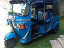 Bajaj 4 Stroke 2010 Three Wheel