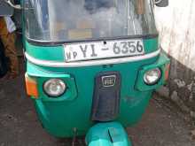 Bajaj 4 Stroke 2011 Three Wheel