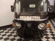 Bajaj 4 Stroke 2011 Three Wheel