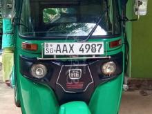 Bajaj 4 Stroke 2015 Three Wheel