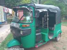 Bajaj 4 Stroke 2016 Three Wheel