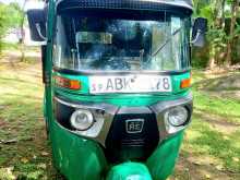 Bajaj 4 Stroke 2016 Three Wheel