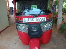 Bajaj 4 Stroke 2017 Three Wheel