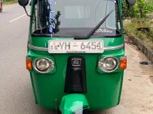 Bajaj 4 Stroke 2011 Three Wheel