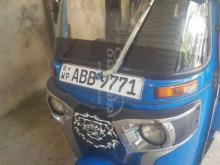 Bajaj 4 Stroke 2015 Three Wheel