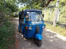 Bajaj 4 Stroke 2010 Three Wheel