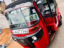 Bajaj 4 Stroke 2015 Three Wheel