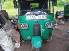 Bajaj 4 Stroke 2012 Three Wheel