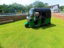 Bajaj 4 Stroke 2015 Three Wheel