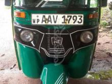 Bajaj 4 Stroke 2015 Three Wheel