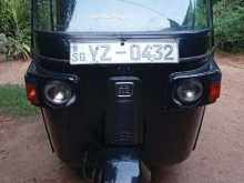 Bajaj 4 Stroke 2012 Three Wheel