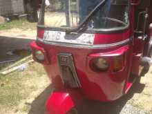 Bajaj 4 Stroke 2010 Three Wheel