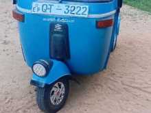 Bajaj 4 Stroke 2009 Three Wheel