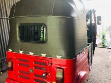 Bajaj 4strok 2019 Three Wheel