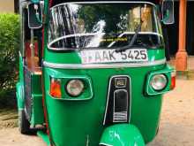 Bajaj 4 Stroke 2013 Three Wheel