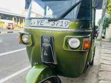 Bajaj 4 Stroke 2010 Three Wheel