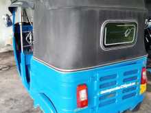 Bajaj 4 Stroke 2011 Three Wheel