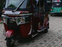 Bajaj 4 Stroke 2014 Three Wheel