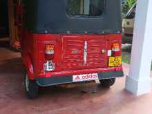 Bajaj 4 Stroke 2008 Three Wheel