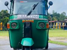 Bajaj 4 Stroke 2012 Three Wheel